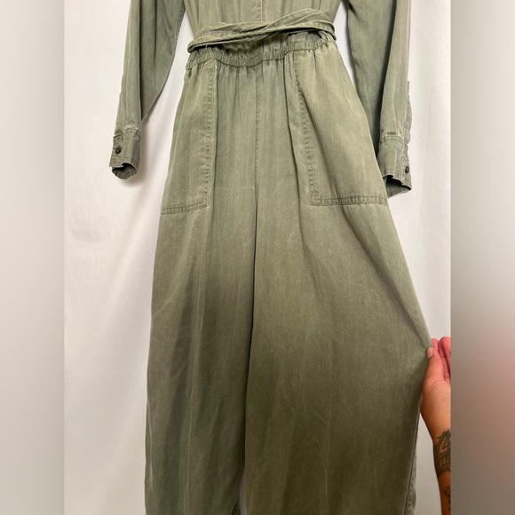 Urban outfitters jumpsuit - Picture 7 of 14